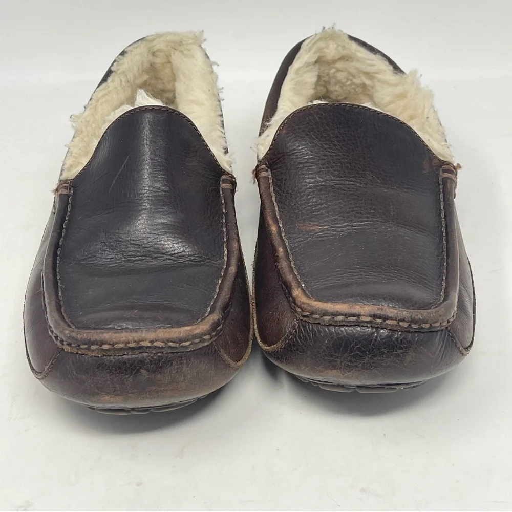 UGG Ascot Slippers Mens 8 Brown Leather Sheepskin Slip On Fur Lined Moccasion
